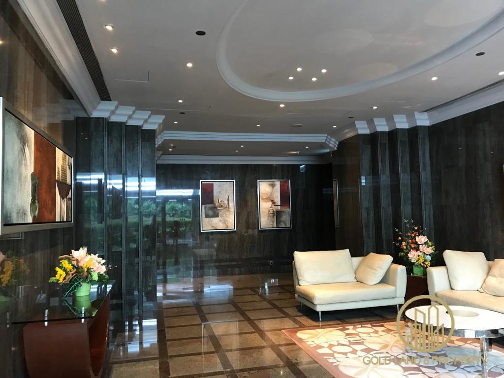 Room 08, High Floor, Huijing Court