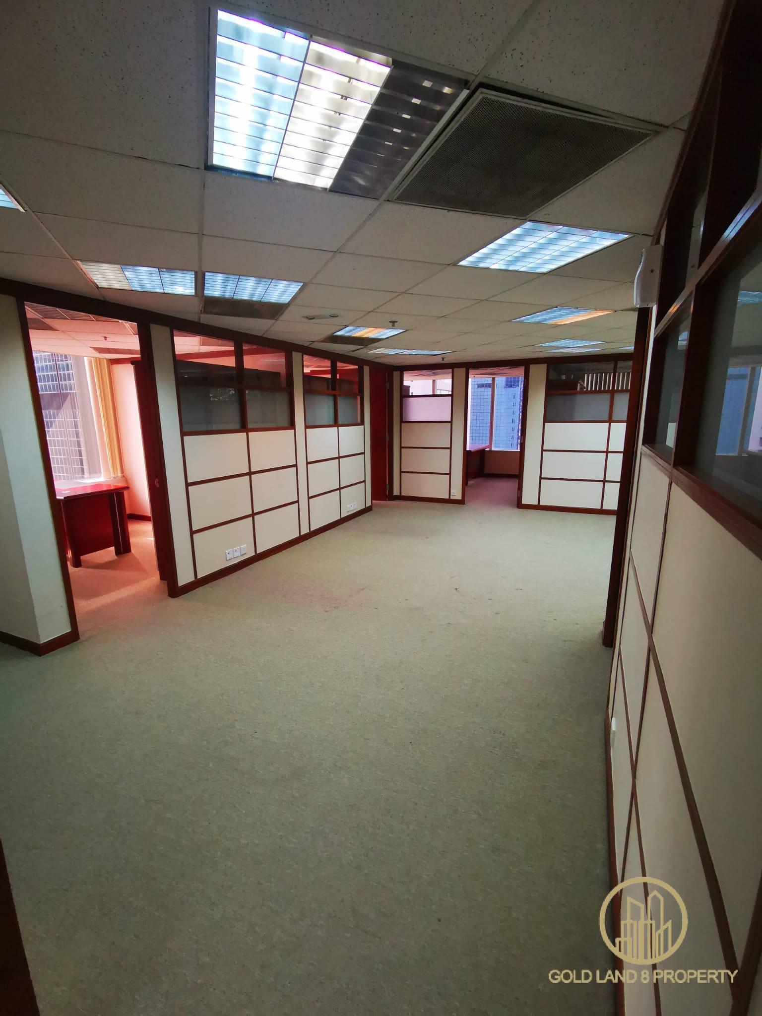 Convention Plaza Middle Floor Room 07 Convention Plaza Middle Floor Room 07