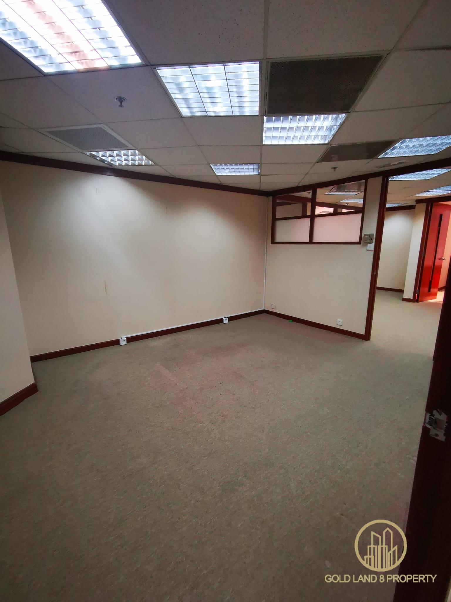 Convention Plaza Middle Floor Room 07 Convention Plaza Middle Floor Room 07