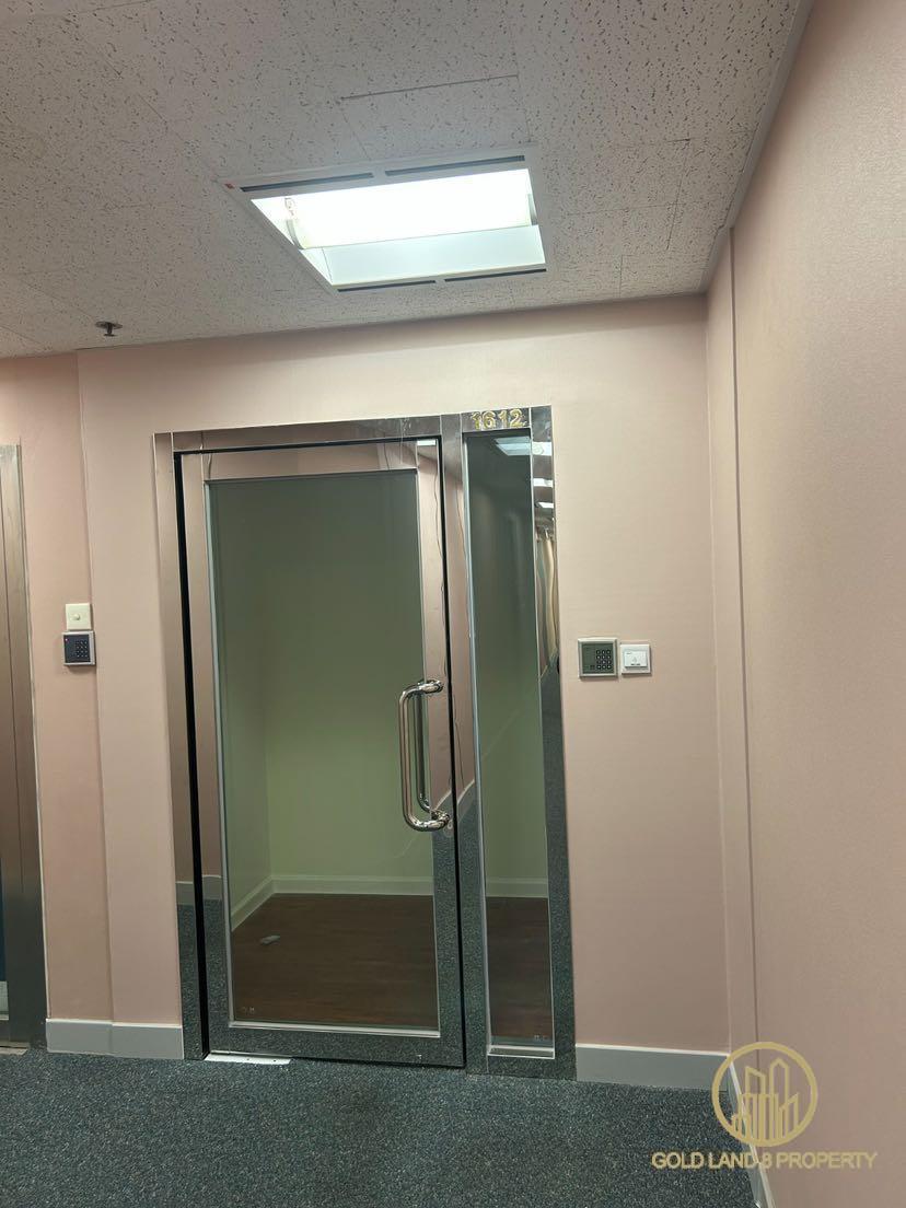 Lippo Center in Admiralty, Hong Kong