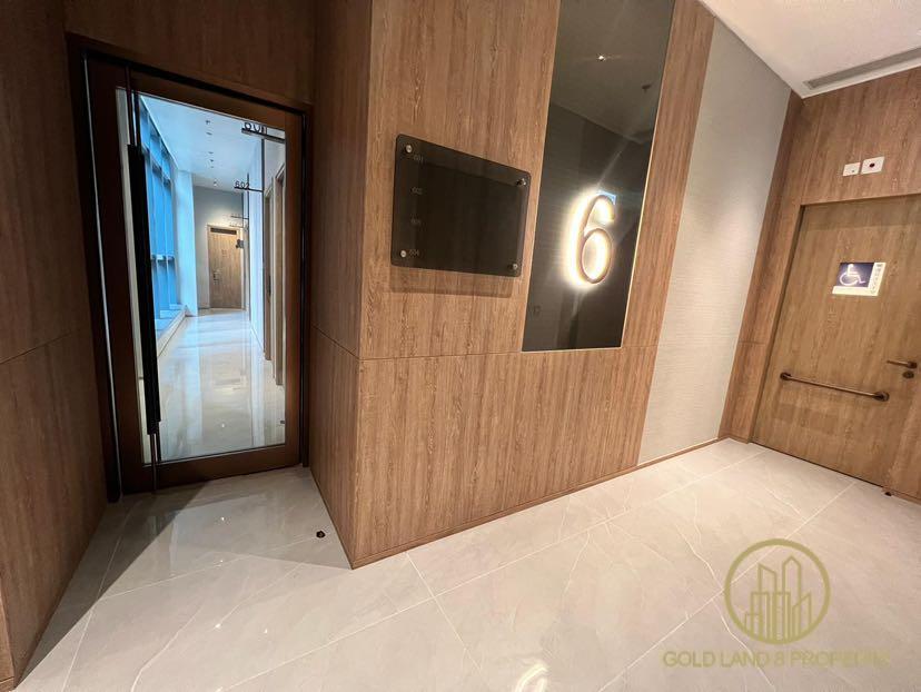 217-218 Gloucester Road