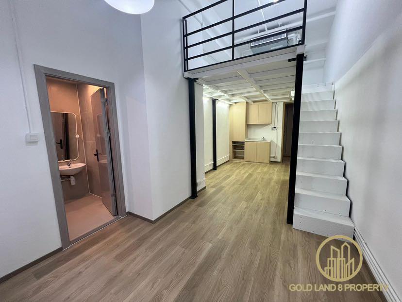 217-218 Gloucester Road