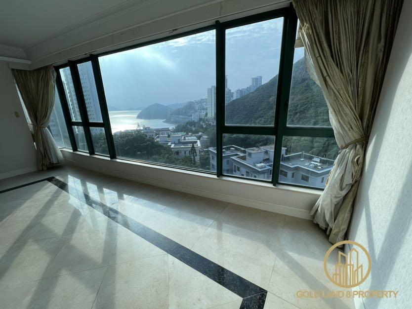 b1120e44-a17d-4e1e-bd5e-3c958d3dcf76