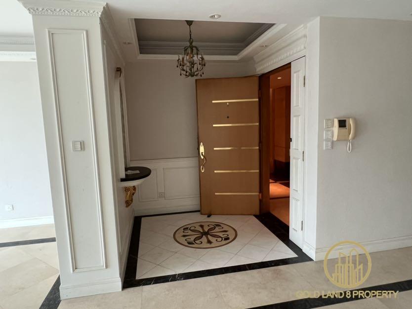 d502a420-b77f-4e7c-b40e-51aa6c2a0f53